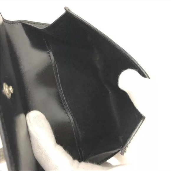 GUCCI G Logo Clip Patent Leather Bifold Wallet - Picture 7 of 8